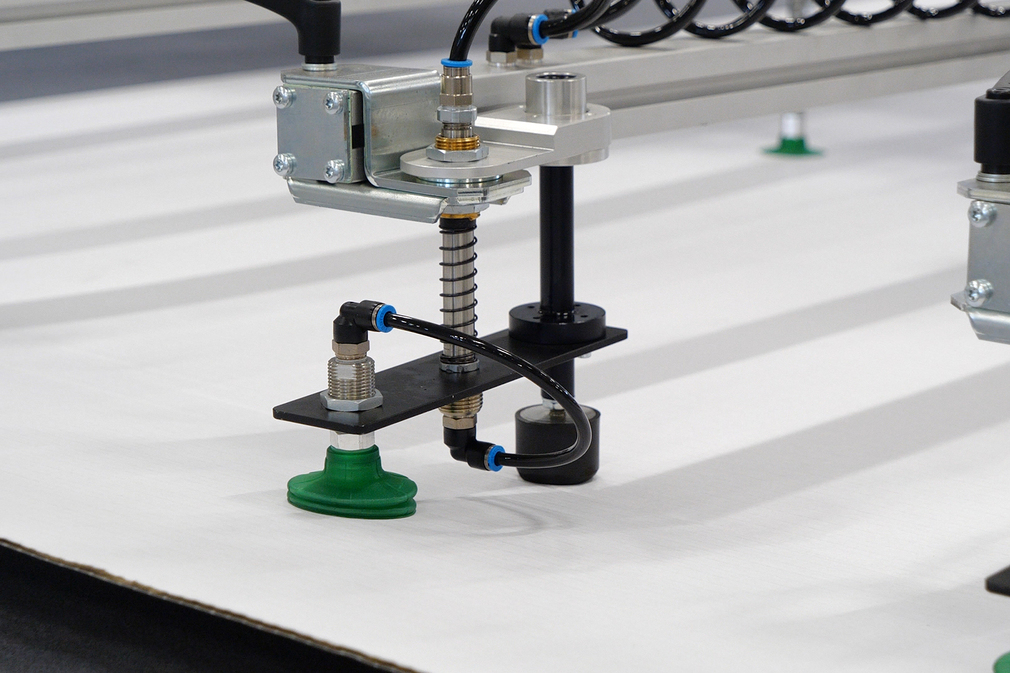 One suction cup for all materials – the simplicity of the solution is convincing.